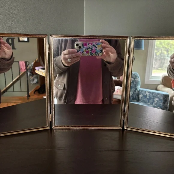 Vintage Wall Vanity Mirrors Gold Framed Decor Eclectic Mid Century - Picture 1 of 13